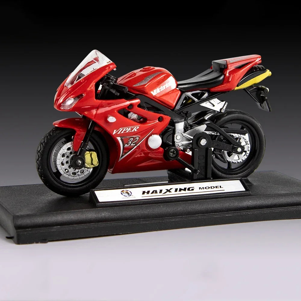 1:18 Scale Triumph 675 Alloy Scooter Sport Bike Figurines Diecasts Kids Toys Motorcycle Vehicles Racing Model Replicas Boys Gift