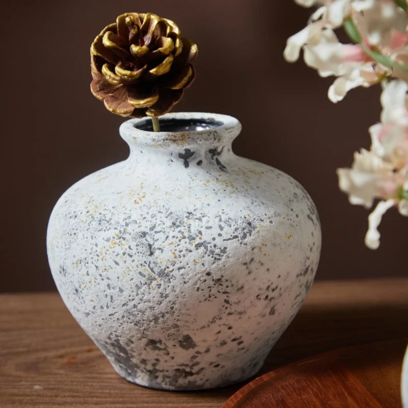 Ceramic Vases Ornaments Nostalgic Handmade Flower Vase For Home Decoration Vase For Dried Flowers Table Decoration