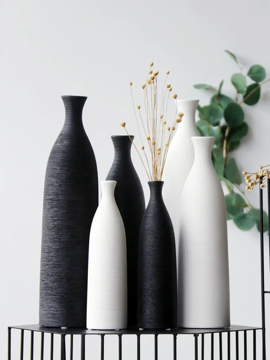 Simple Modern Black White Ceramic Vase Accessories Crafts Home Livingroom Table Figurines Decoration Office Furnishing Ornaments