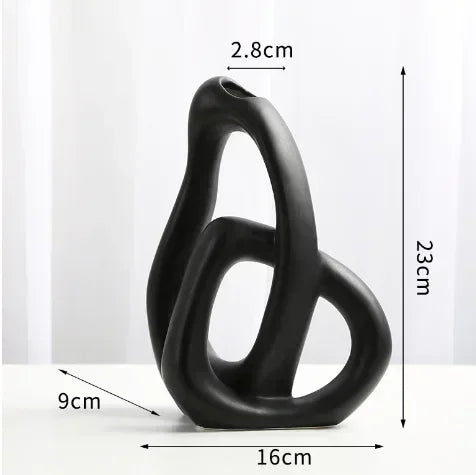 Nordic Ceramic Heart-shaped Vase for Bride's Wedding Gift Pampas Grass Living Room Bedroom Home Decoration Black White